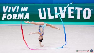 raffaeli sofia sfe00968a copia simone ferraro ph